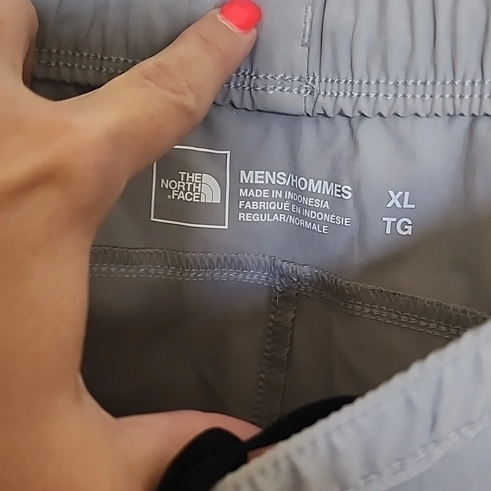 NWT The North Face Men's Standard Fit Wander Short Flash Dry Grey Size XL​​​